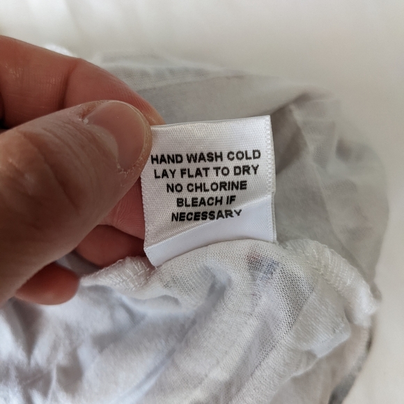 Cache Sleeveless Tiered Lettuce Hem Top New - Picture 8 of 8